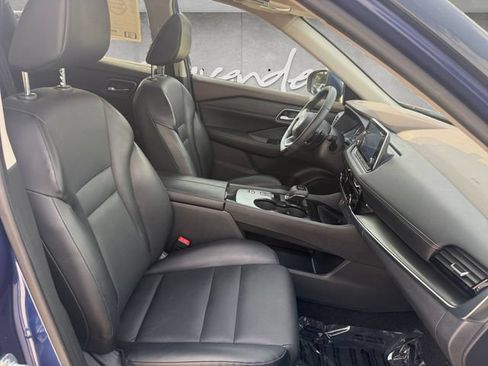 Used 2021 Nissan Rogue SV w/ Premium Package FWD image 25