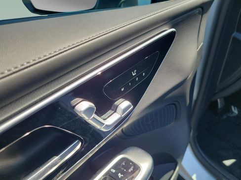 Certified 2026 Mercedes-Benz GLC 300 4MATIC image 13