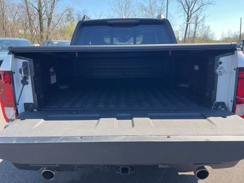 Used 2025 Honda Ridgeline Black Edition image 23