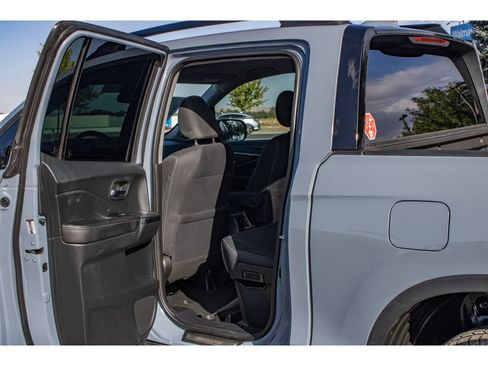 Used 2023 Honda Ridgeline Sport image 14
