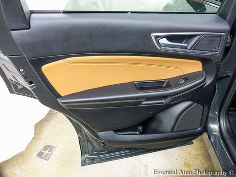 Certified 2024 Ford Edge Titanium w/ Titanium Elite Package image 21