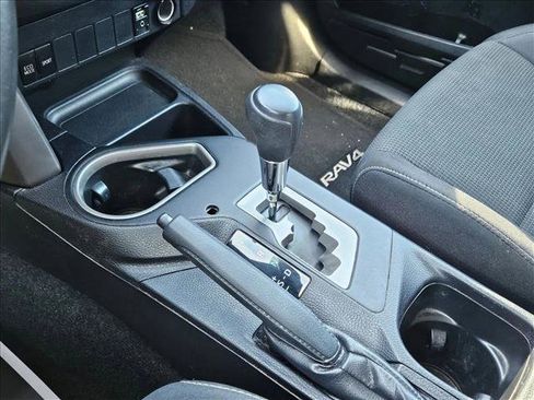 Used 2017 Toyota RAV4 XLE image 12