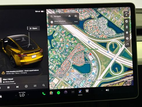 Used 2023 Tesla Model Y Long Range AWD/4WD image 12