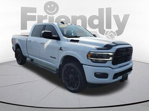Used 2022 RAM 3500 Laramie w/ Night Edition AWD/4WD image 7