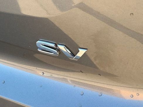 Used 2024 Nissan Pathfinder SV FWD image 9
