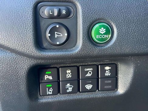 Used 2023 Honda Ridgeline Black Edition image 25