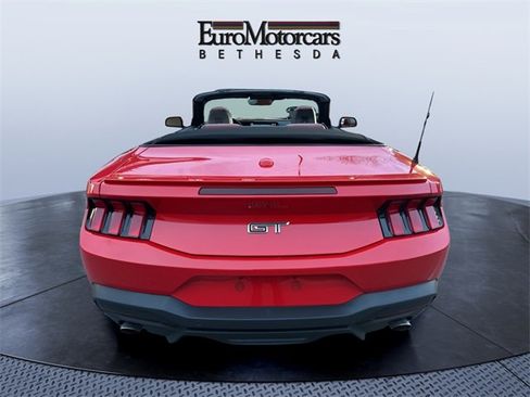 Used 2024 Ford Mustang GT Premium image 4