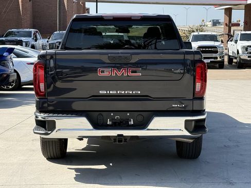 Used 2025 GMC Sierra 1500 SLT AWD/4WD image 5