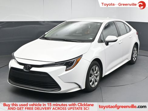 Certified 2023 Toyota Corolla LE image 1