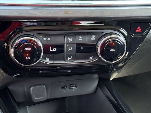 New 2026 Chevrolet Trax ACTIV w/ Driver Confidence Package FWD image 23