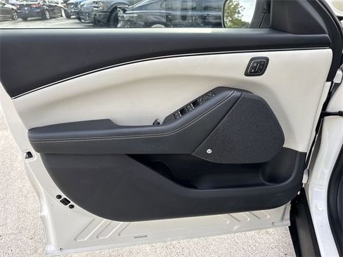 Used 2021 Ford Mustang Mach-E Premium image 13