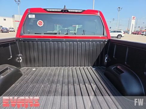 New 2026 Toyota Tundra Platinum AWD/4WD image 30