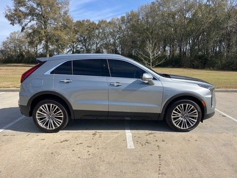 Certified 2024 Cadillac XT4 Premium Luxury image 8