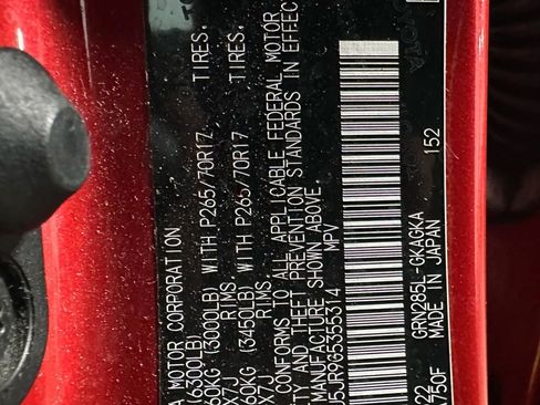 Used 2016 Toyota 4Runner SR5 AWD/4WD image 34