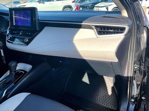 Used 2023 Toyota Corolla LE image 15