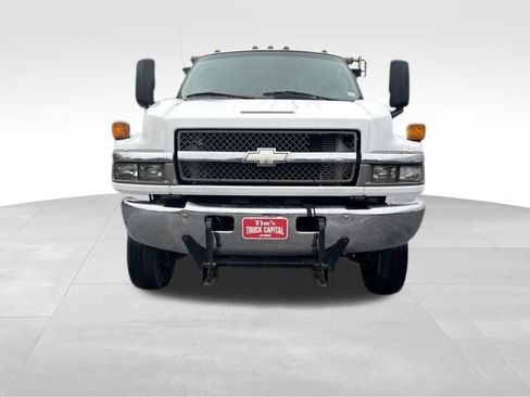 Used 2008 Chevrolet Kodiak C4500 4x4 Regular Cab image 3