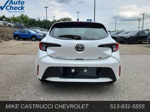 Used 2024 Toyota Corolla SE w/ SE Package FWD image 4