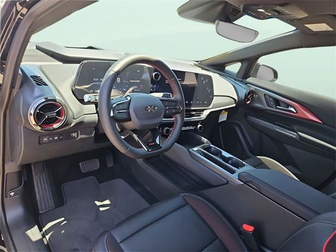 New 2025 Chevrolet Equinox EV RS w/ Convenience Package II image 10