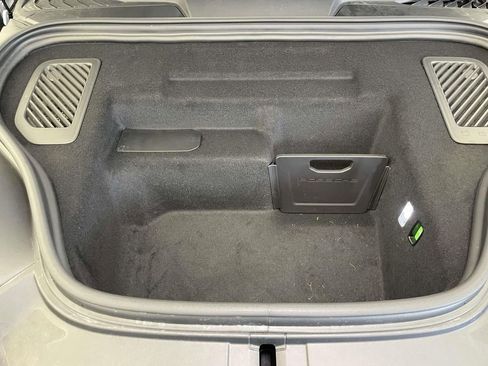 Used 2025 Porsche Macan 4 Electric image 24