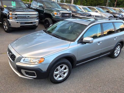 Used 2008 Volvo XC70 3.2 AWD/4WD image 2