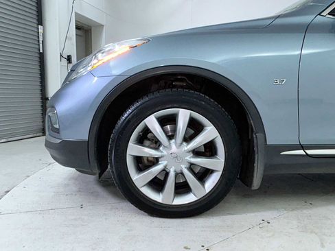 Used 2017 INFINITI QX50 AWD w/ Premium Plus Package image 19