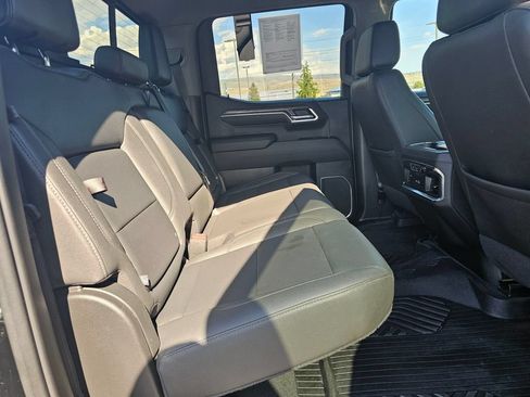 Certified 2022 Chevrolet Silverado 1500 LTZ w/ Technology Package AWD/4WD image 14