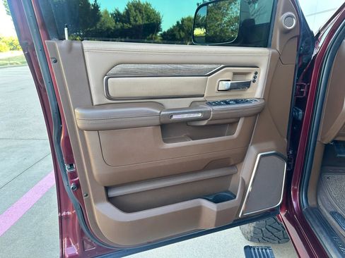 Used 2021 RAM 2500 Limited AWD/4WD image 19