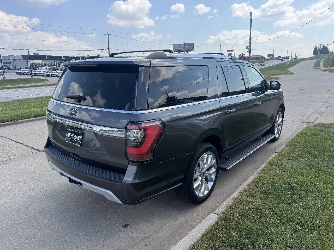 Used 2018 Ford Expedition Max Limited w/ Equipment Group 302A AWD/4WD image 5