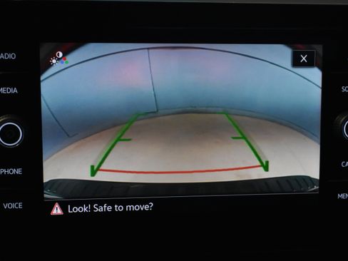 New 2026 Volkswagen Jetta SE image 10