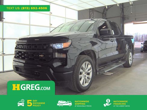 Used 2023 Chevrolet Silverado 1500 Custom image 1