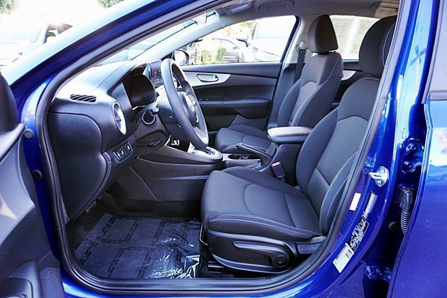 Used 2023 Kia Forte LXS w/ LXS Technology Package FWD image 21