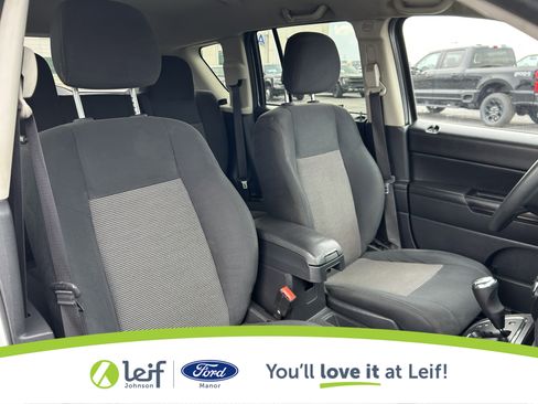 Used 2014 Jeep Compass Sport w/ Power Value Group image 29