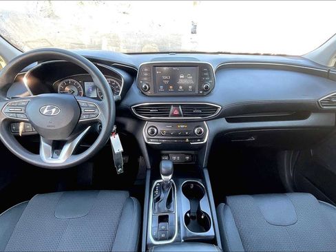 Used 2019 Hyundai Santa Fe SE image 13