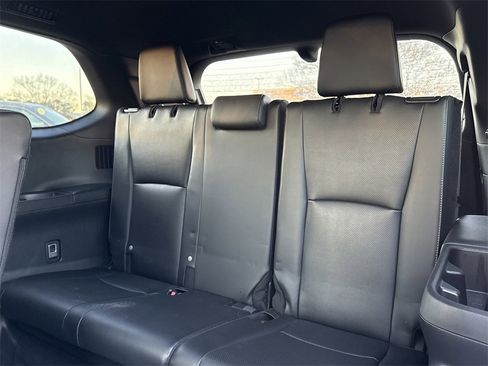 Used 2024 Toyota Grand Highlander AWD Hybrid image 15