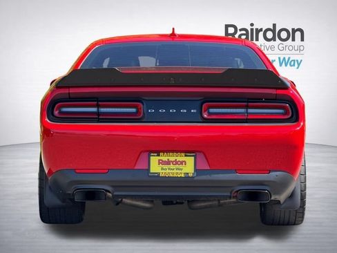 Used 2015 Dodge Challenger SRT Hellcat RWD image 8
