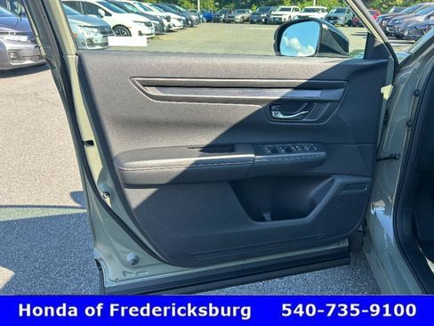 Used 2026 Honda CR-V TrailSport image 9