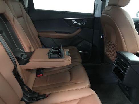 Used 2022 Audi Q7 2.0T Premium Plus w/ Premium Plus Package image 13