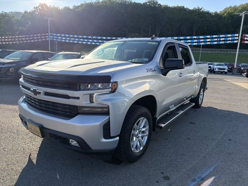 Used 2021 Chevrolet Silverado 1500 RST w/ Z71 Off-Road Package AWD/4WD image 12
