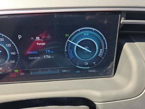 Used 2024 Hyundai Tucson Limited AWD/4WD image 2