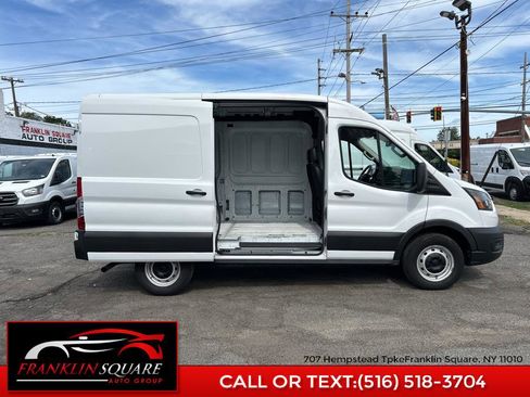 Used 2022 Ford Transit 250 Medium Roof image 28