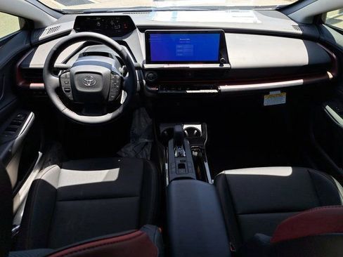 New 2025 Toyota Prius XSE image 10