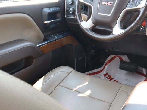 Used 2018 GMC Sierra 1500 SLT AWD/4WD image 13