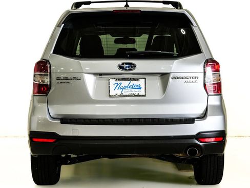 Used 2015 Subaru Forester 2.5i Limited AWD/4WD image 8