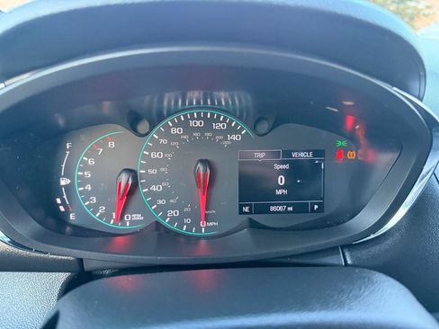 Used 2021 Chevrolet Trax LS w/ Tint and Cruise Package image 23