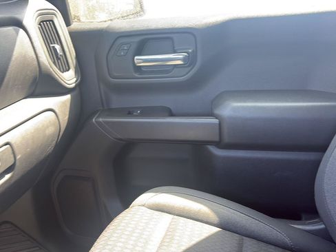 Used 2023 Chevrolet Silverado 1500 Custom RWD image 8