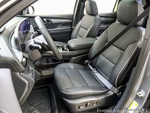 New 2026 Buick Enclave Preferred w/ Power Package image 8