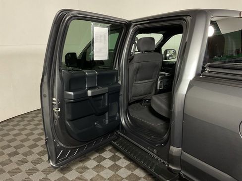 Used 2018 Ford F150 XLT w/ Equipment Group 302A Luxury image 29