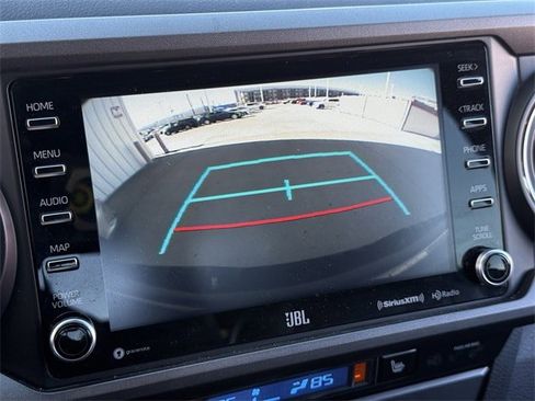 Used 2022 Toyota Tacoma TRD Off-Road w/ Technology Package image 19