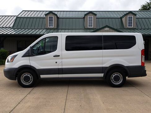 Used 2018 Ford Transit 150 XL RWD image 2
