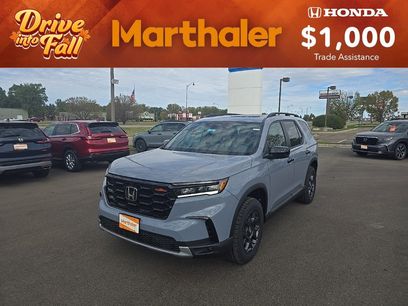 New 2025 Honda Pilot TrailSport